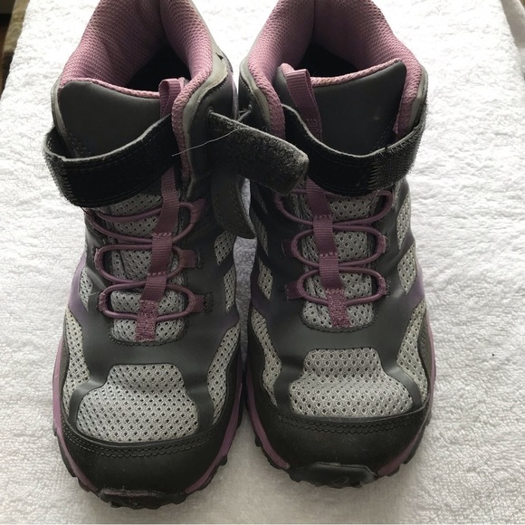 MERRELL Moab FST mid waterproof kids’ hiking shoes. Size 6. - Picture 6 of 11